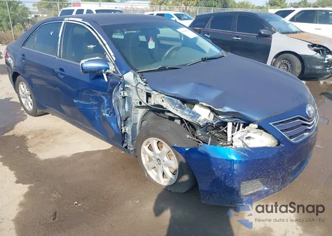 2011 Toyota Camry Le z USA, uszkodzony, nr VIN 4T1BF3EK0BU712096